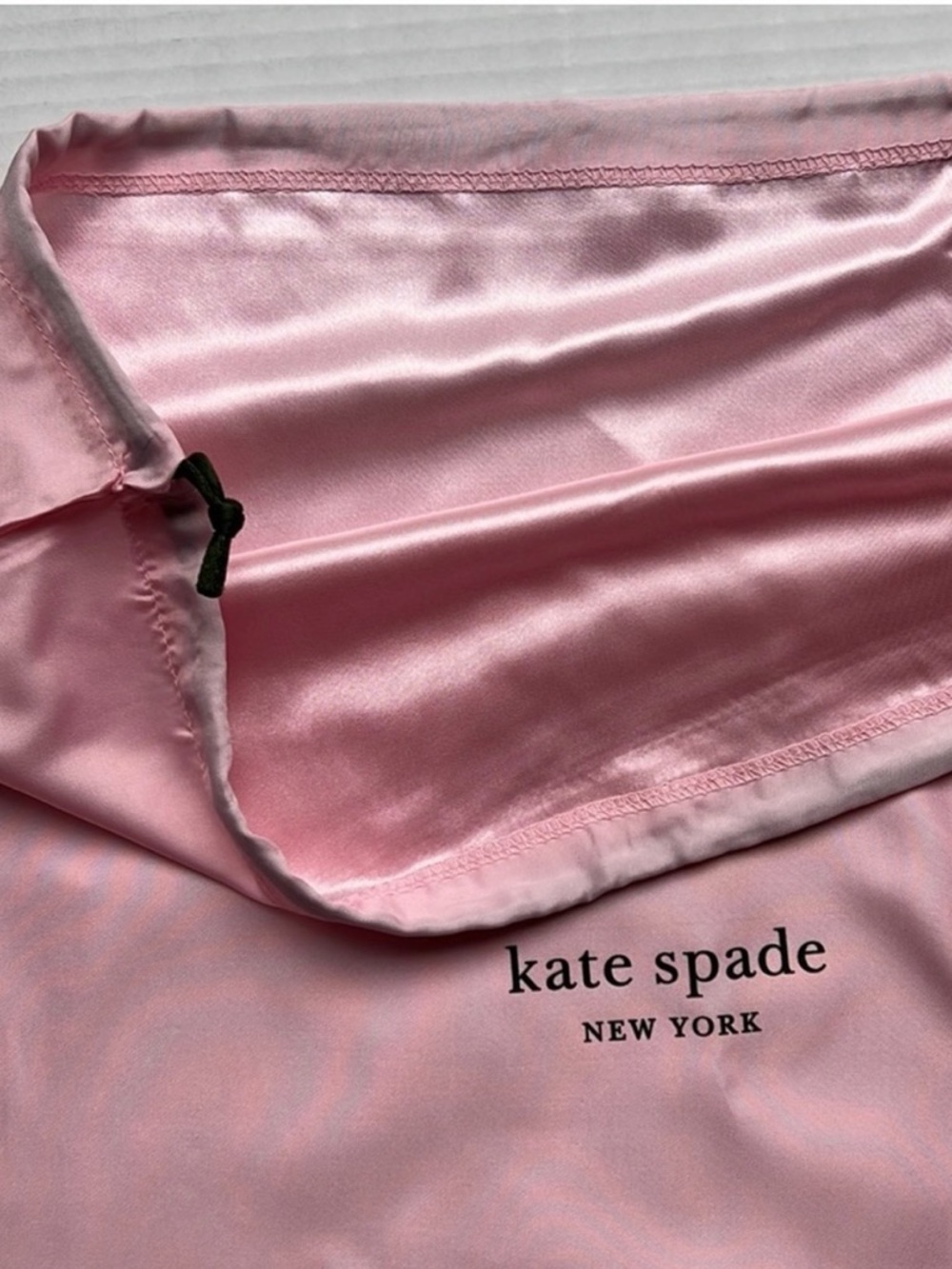 kate spade Pink and Cream Logo Drawstring Dust Bags Set - Picture 10 of 11